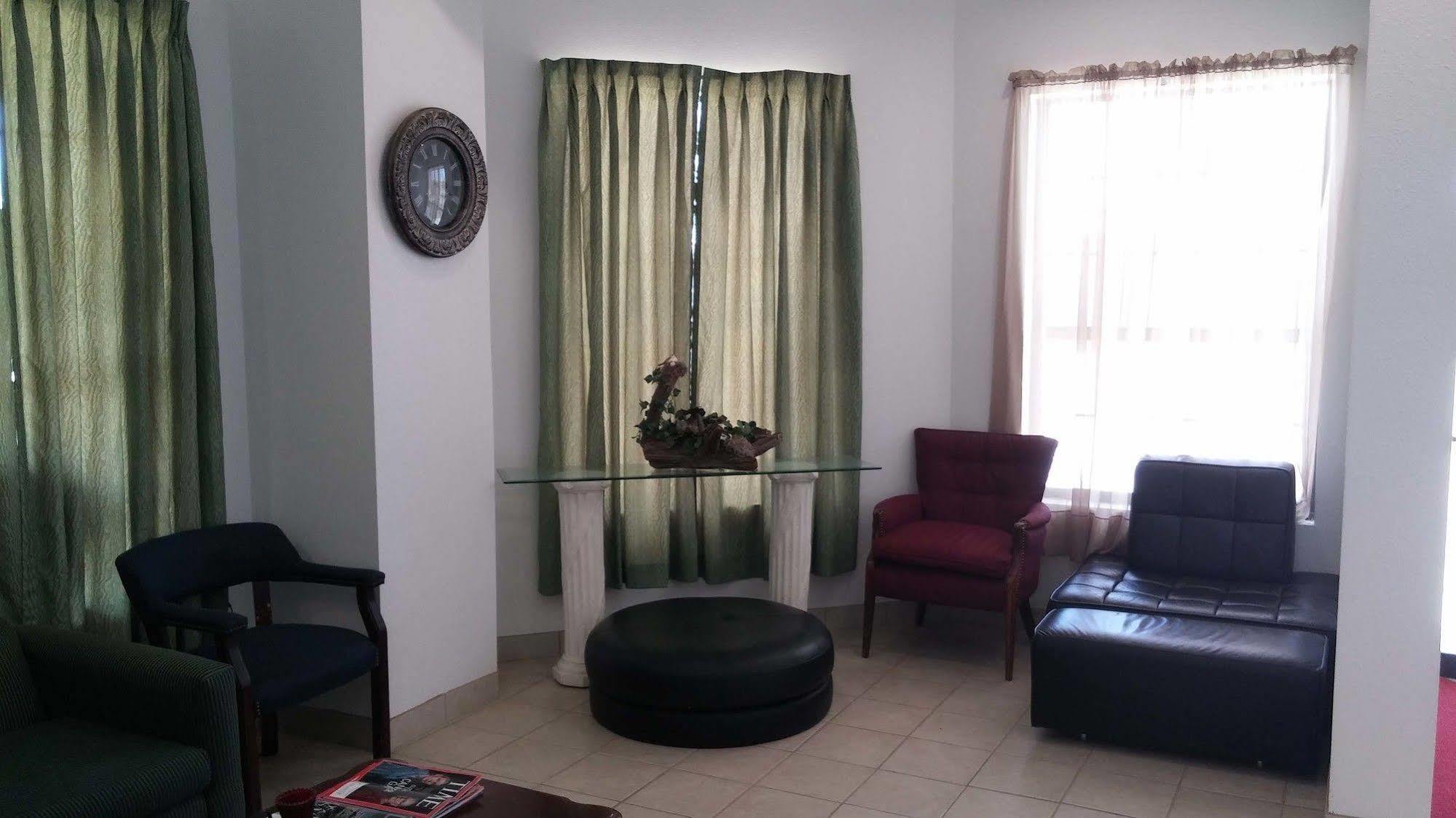 Country Regency Inn & Suites Manvel المظهر الخارجي الصورة