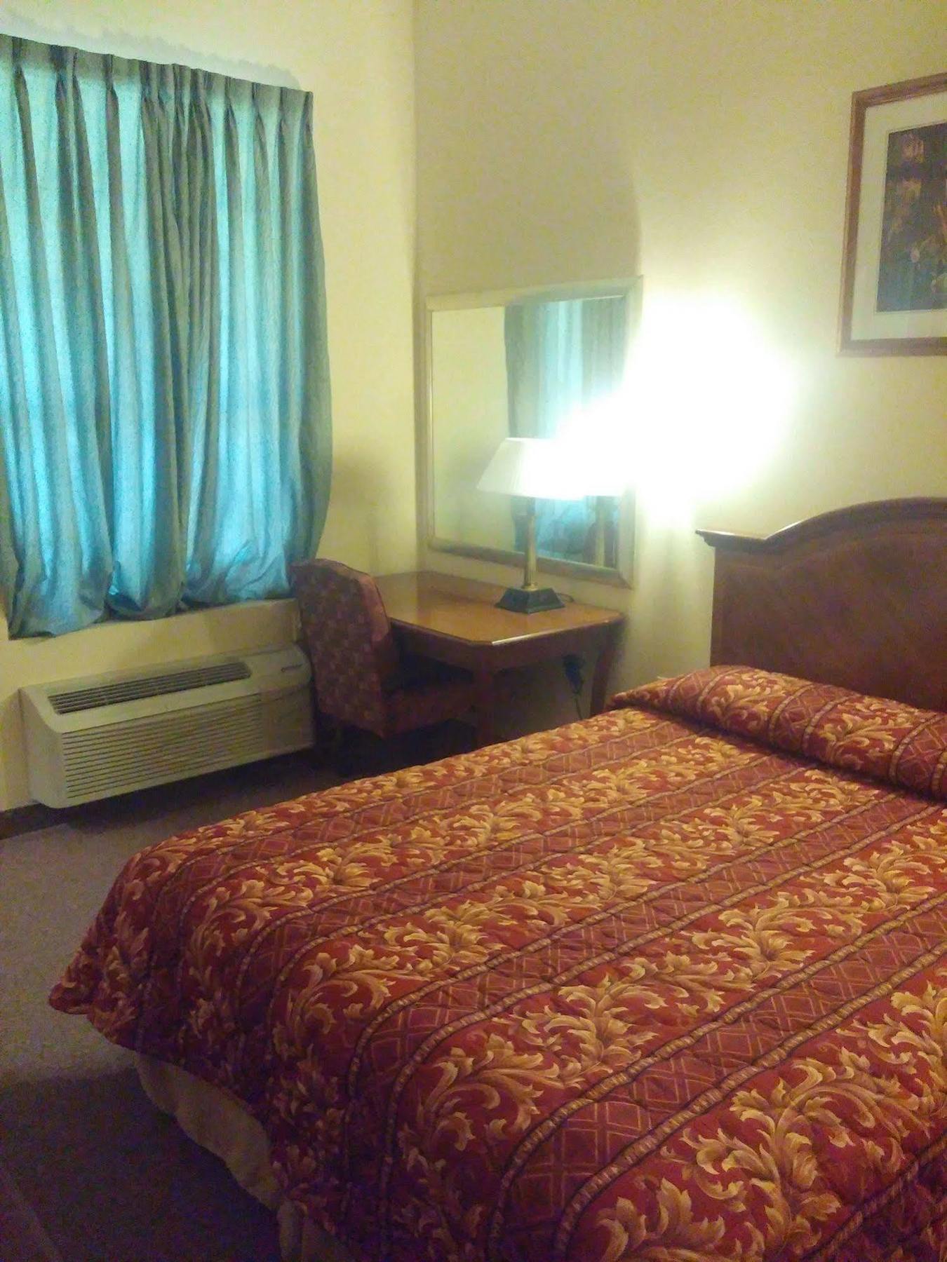 Country Regency Inn & Suites Manvel المظهر الخارجي الصورة